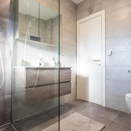 Luxury Penthouse Papic With Jacuzzi & The View Daire