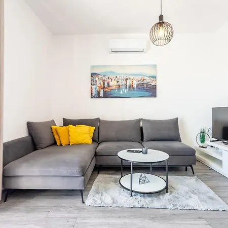 Luxury Penthouse Papic With Jacuzzi & The View Apartment Split
