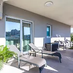 Apartman Luxury Penthouse Papic With Jacuzzi & The View Split